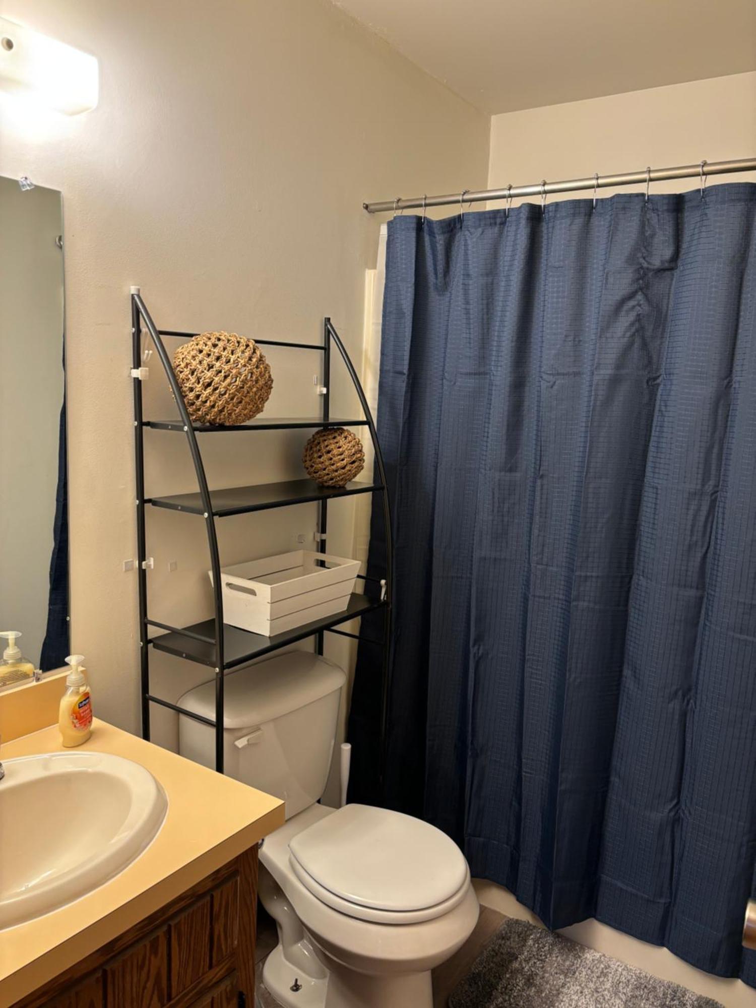 Ambiance - King Bed Cabin, Jetted-Tub & Fireplace Tobyhanna Екстериор снимка